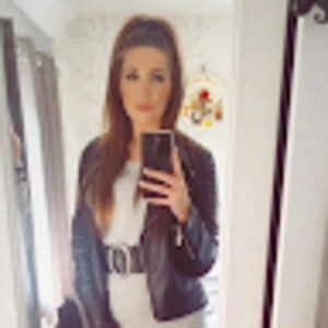 Meet your Posher, Chanel